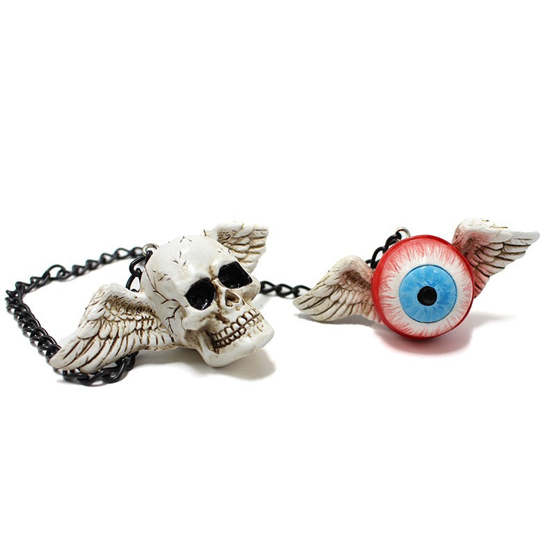 Creative resin for hanging accessories on the eye skeleton car - NOVADI